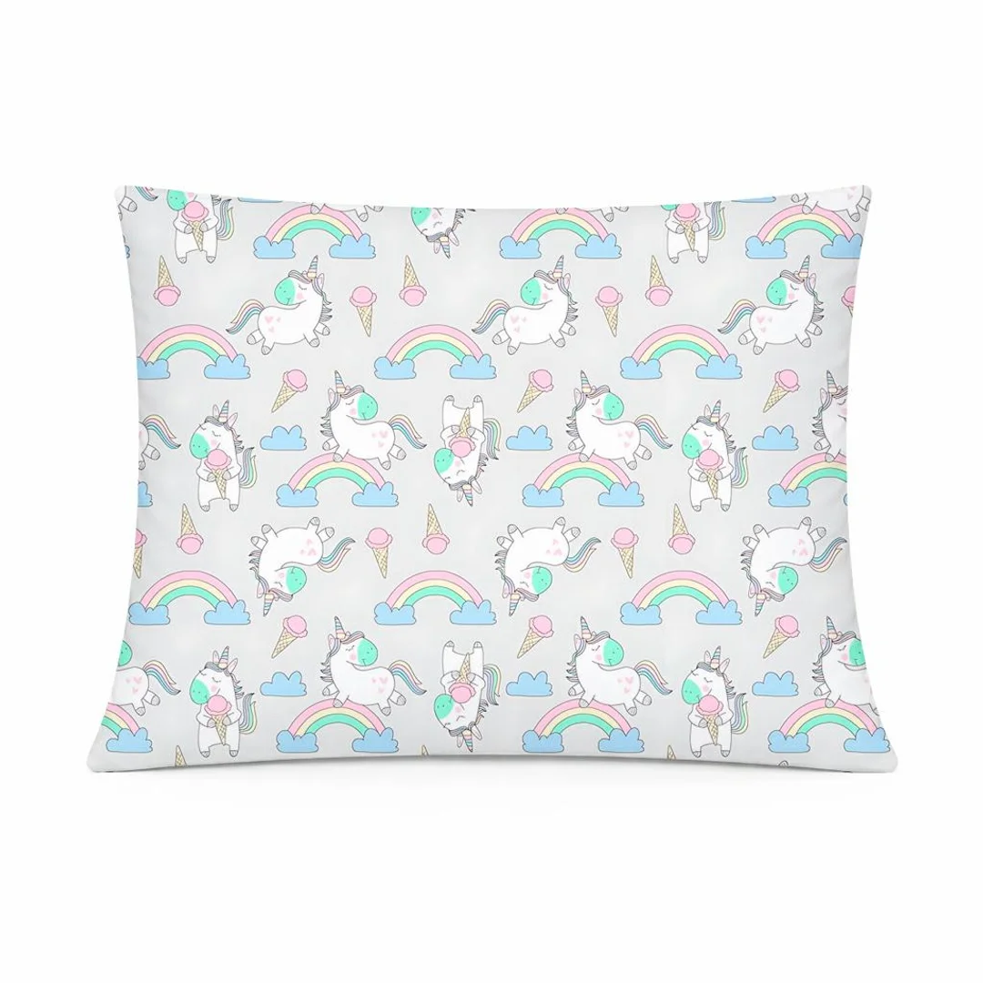 Poszewka bawełniana 50x60 szara jasna w jednorożce i tęcze, wzór dziecięcy nowoczesny – COTTON HOME KIDS