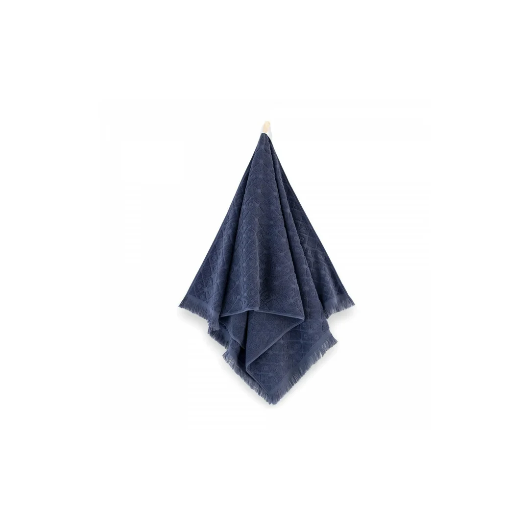 Ręcznik 70x140 Maura z frędzlami fioletowy 012 500 g/m2 Zwoltex