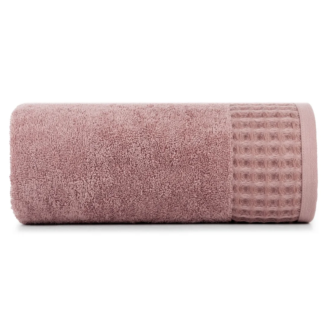 Ręcznik Avinion 70x140 liliowy frotte z ozdobną bordiurą z wzorem wafla 500 g/m2 Terra Collection Eurofirany