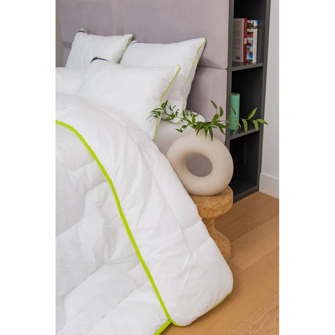 Kołdra antyalergiczna 135x200 Bamboo całoroczna 1000g biała AMZ — zdjęcie 6