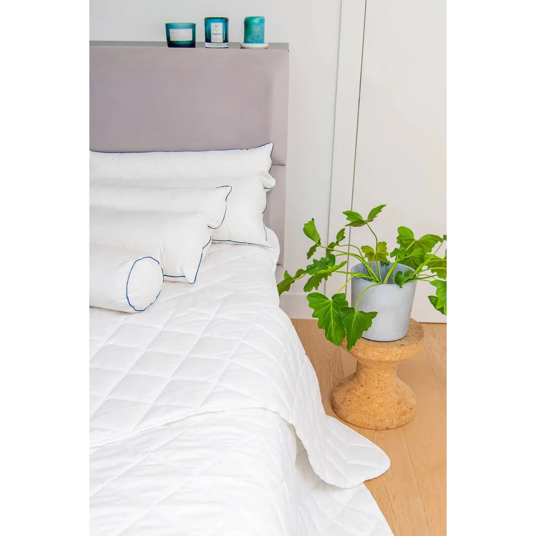 Kołdra antyalergiczna 200x220 Outlast bamboo super summer letnia 440g biała AMZ — zdjęcie 2