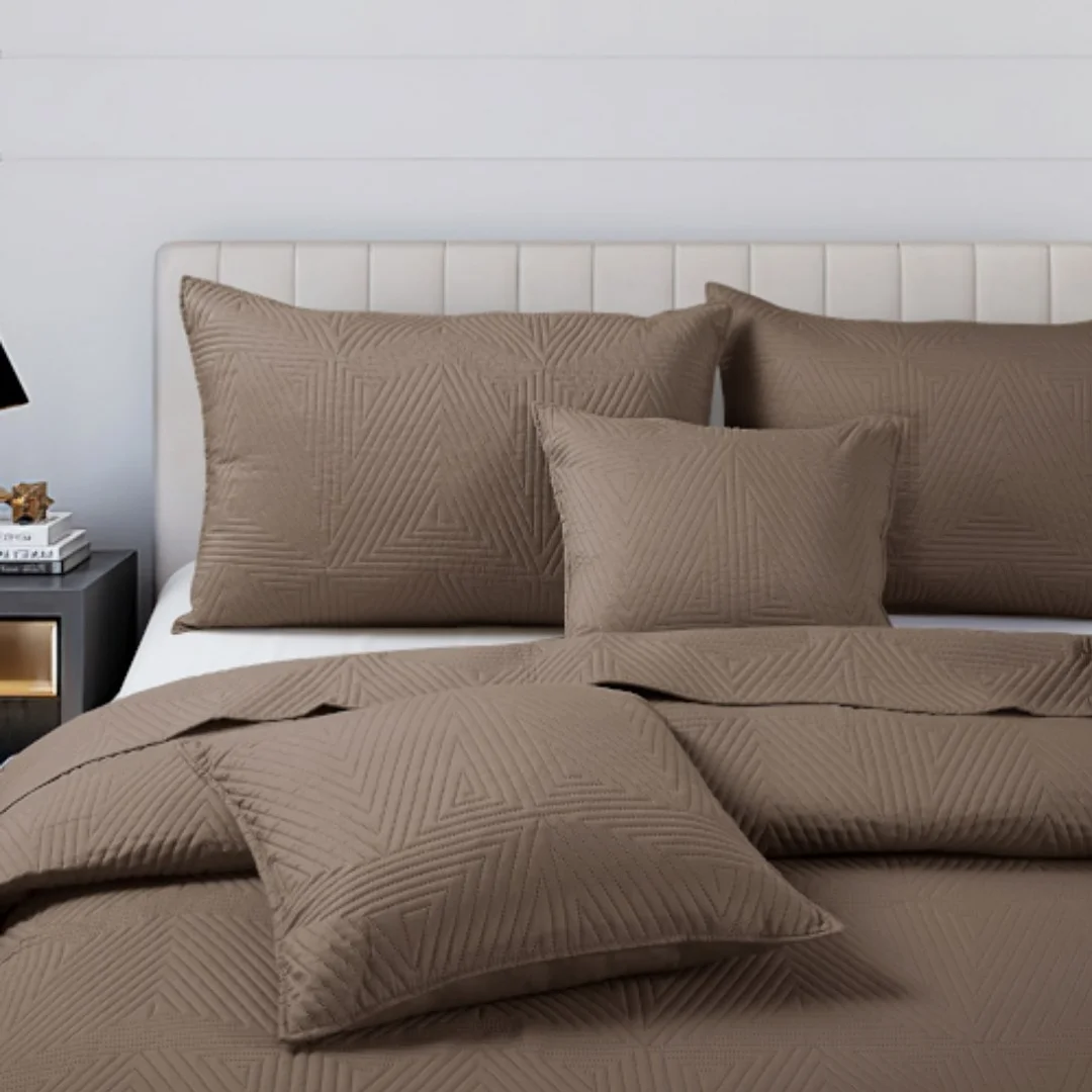 Narzuta dekoracyjna 75x150 Trio brązowa na fotel geometryczna I25 — zdjęcie 3