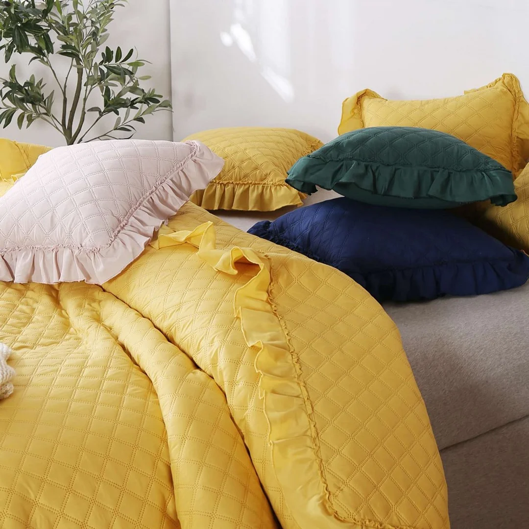 Narzuta z falbanką 140x200 Ruffy musztardowa falbanka romby glamour dekoracyjna I2 — zdjęcie 7