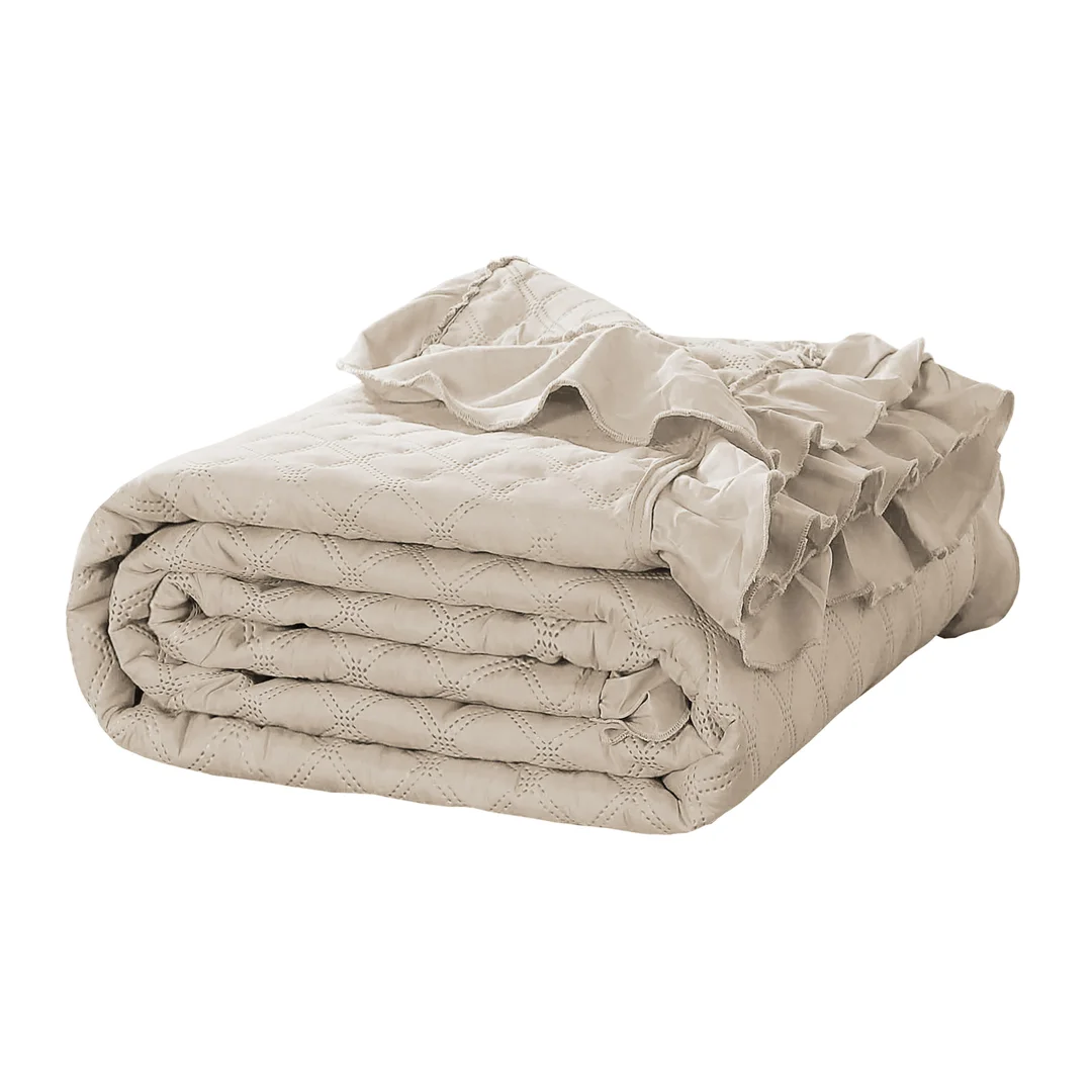 Narzuta z falbanką 160x220 Ruffy beżowa falbanka romby glamour dekoracyjna I2 — zdjęcie 6