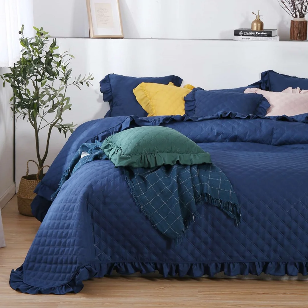 Narzuta z falbanką 160x220 Ruffy granatowa falbanka romby glamour dekoracyjna — zdjęcie 2