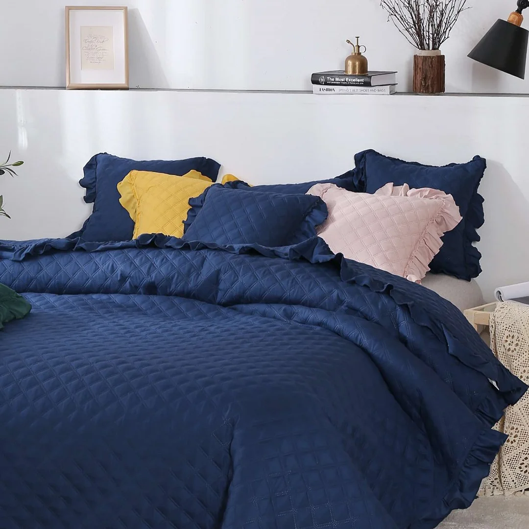 Narzuta z falbanką 160x220 Ruffy granatowa falbanka romby glamour dekoracyjna — zdjęcie 3
