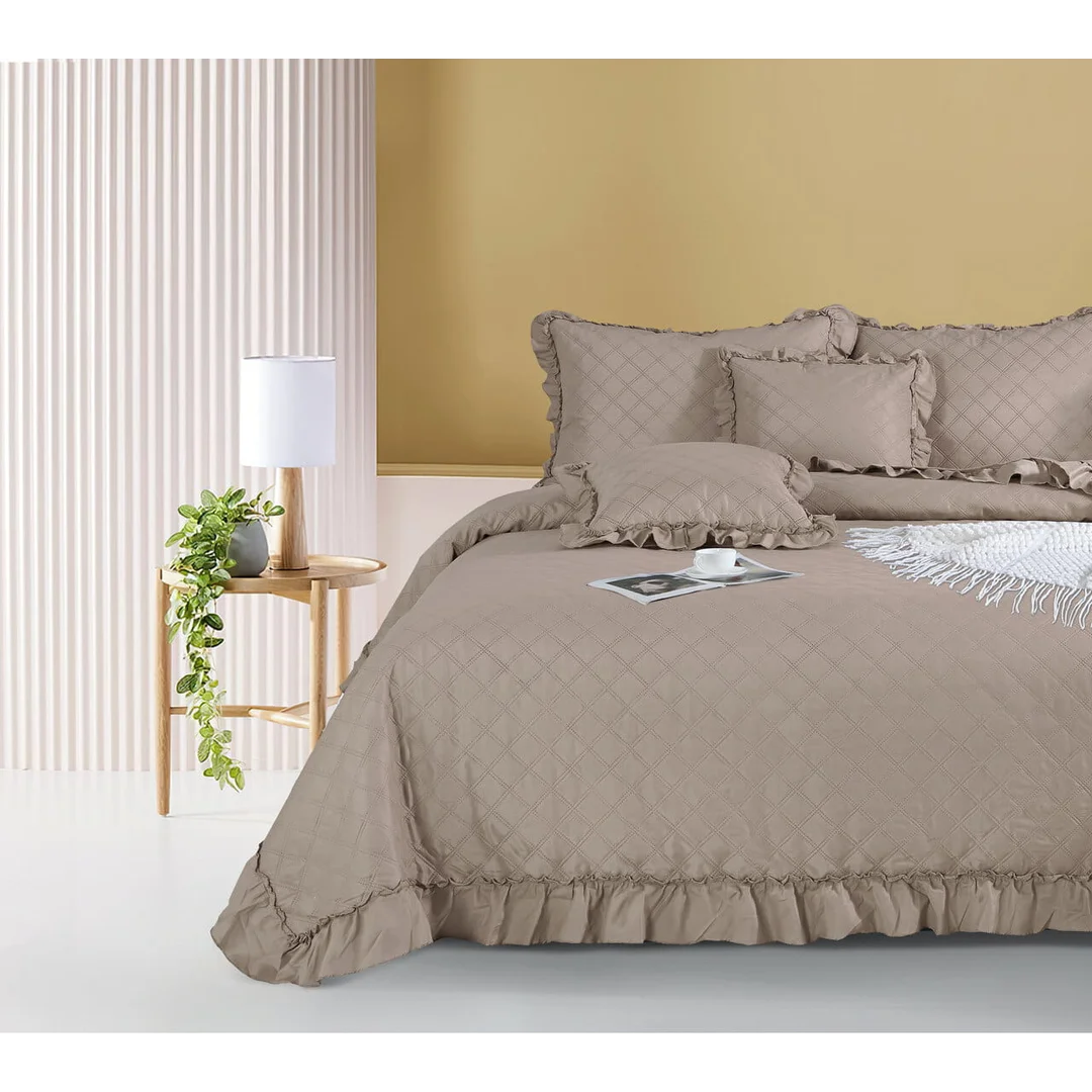 Narzuta z falbanką 160x220 Ruffy taupe falbanka romby glamour dekoracyjna I2 — zdjęcie 4
