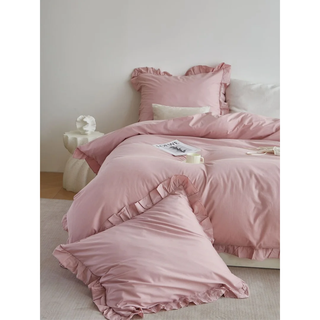 Pościel satynowa 160x200 Ruffy Premium pudrowa z falbanką — zdjęcie 3