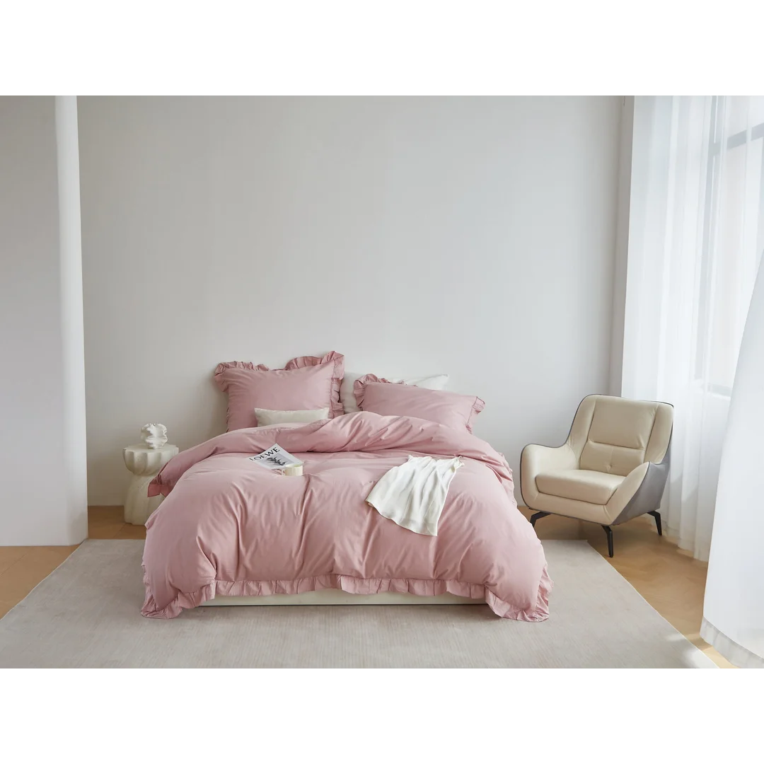 Pościel satynowa 220x200 Ruffy Premium różowa z falbanką — zdjęcie 4