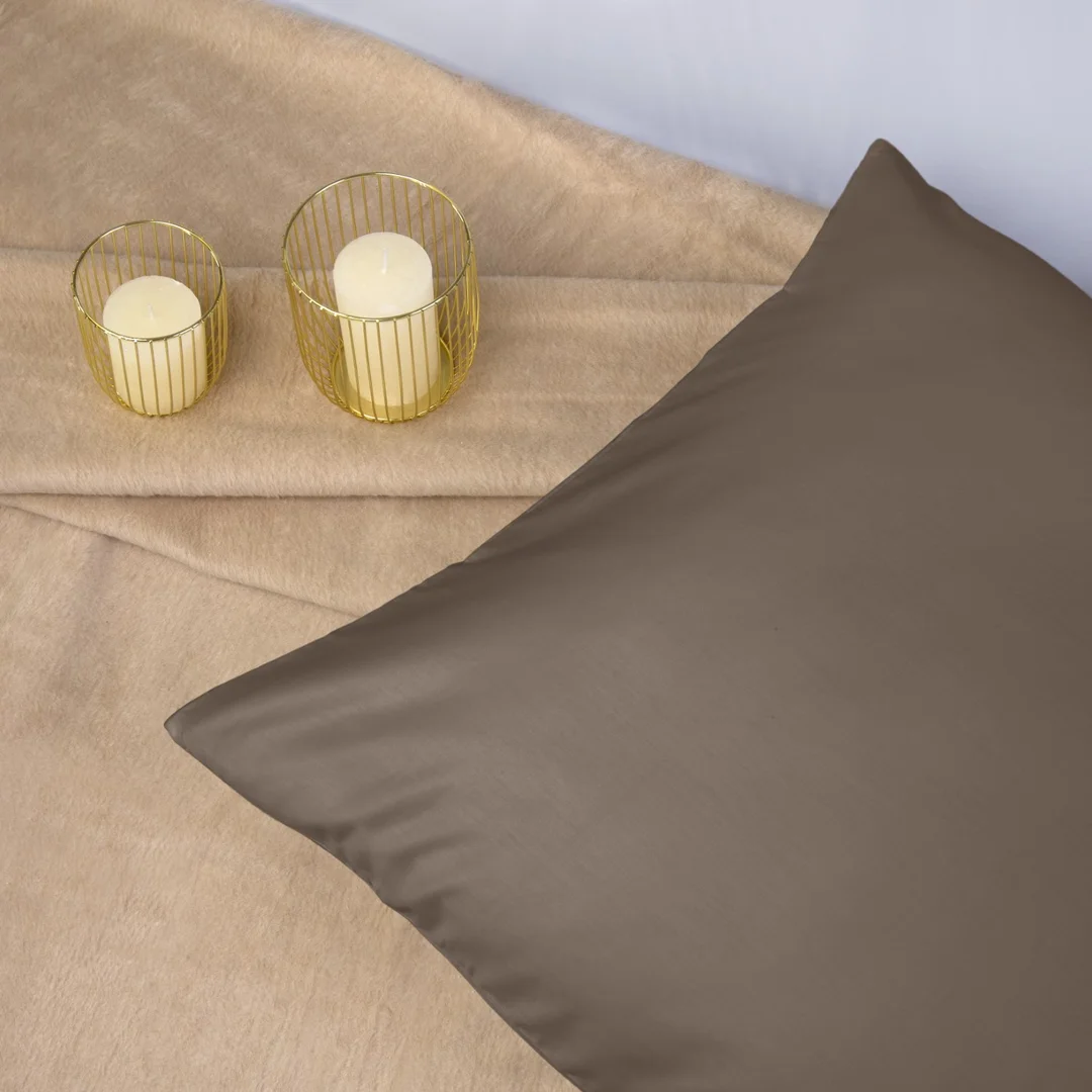 Poszewka satynowa 40x60 sepia jednobarwna 043 SATYNLOVE CLASSIC — zdjęcie 4