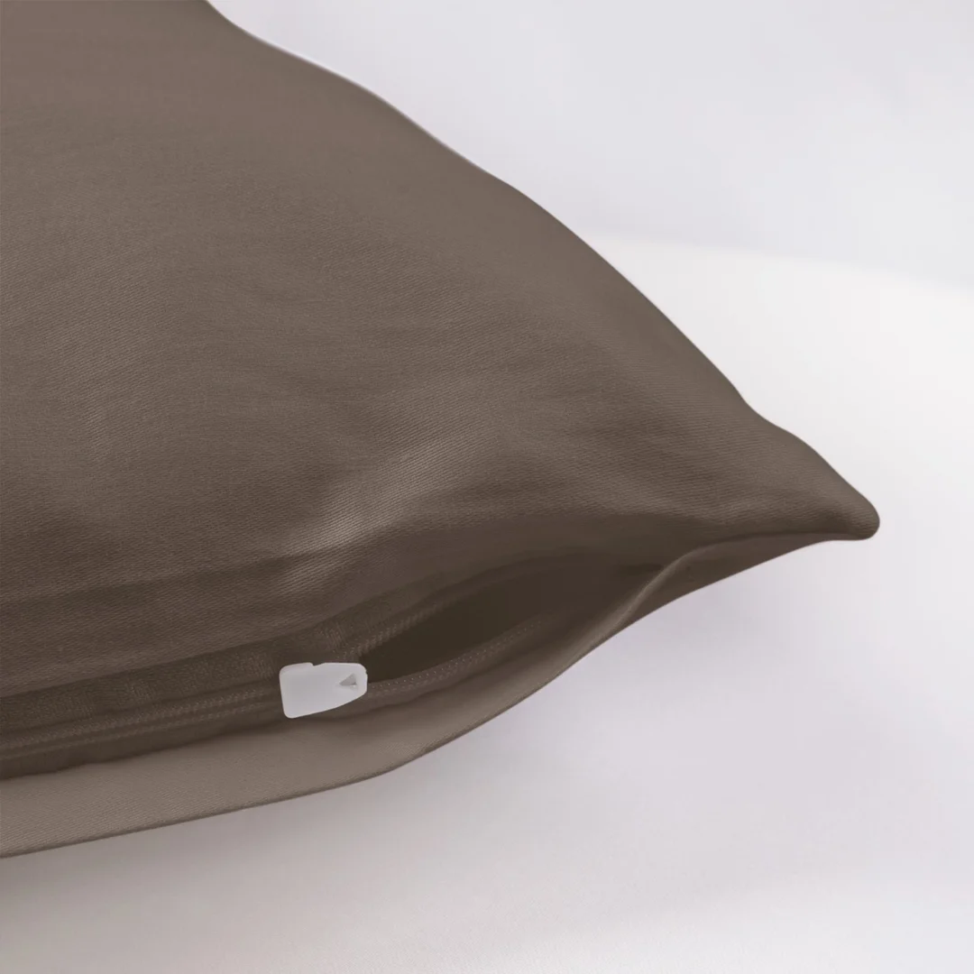 Poszewka satynowa 40x60 sepia jednobarwna 043 SATYNLOVE CLASSIC — zdjęcie 5
