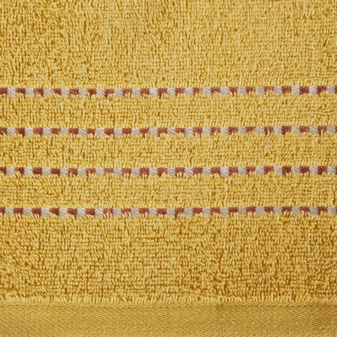 Ręcznik 50x90 Fiore musztardowy 500g/m2 frotte ozdobiony bordiurą w postaci cienkich paseczków Eurofirany — zdjęcie 2