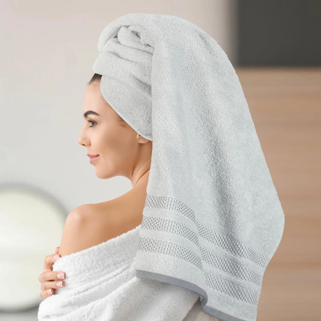 Ręcznik 50x90 Nastia srebrny z żakardową bordiurą w pasy w stylu eko frotte 500 g/m2 Eurofirany — zdjęcie 5