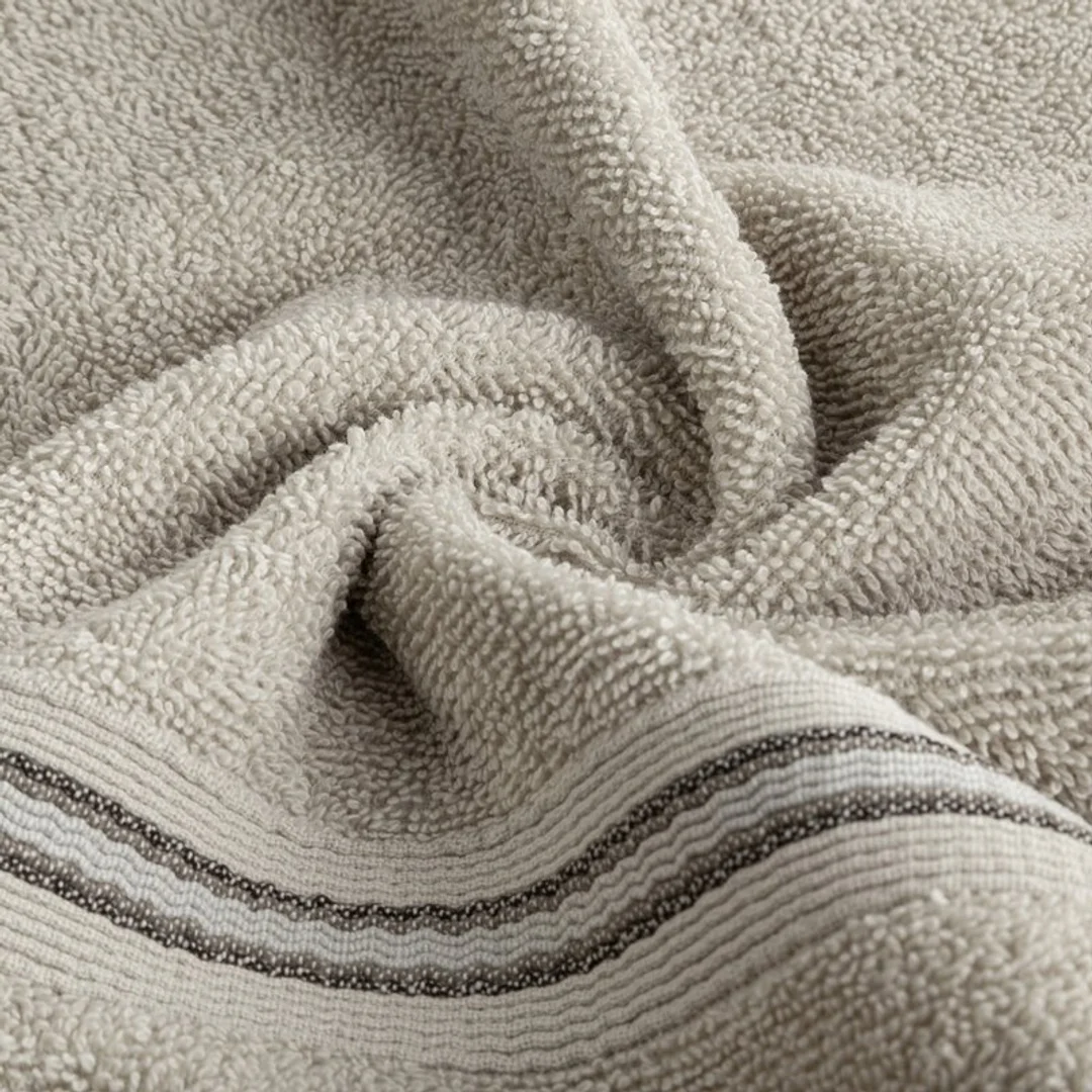 Ręcznik 50x90 Tris beżowy 03 z ozdobną bordiurą frotte 500 g/m2 Eurofirany — zdjęcie 4