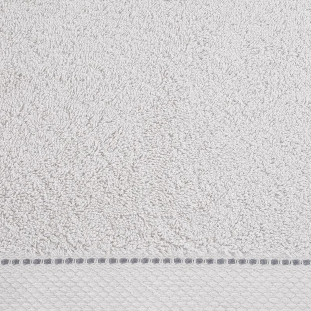 Ręcznik Daisy 30x50 srebrny frotte 500 g/m2 Eurofirany — zdjęcie 2