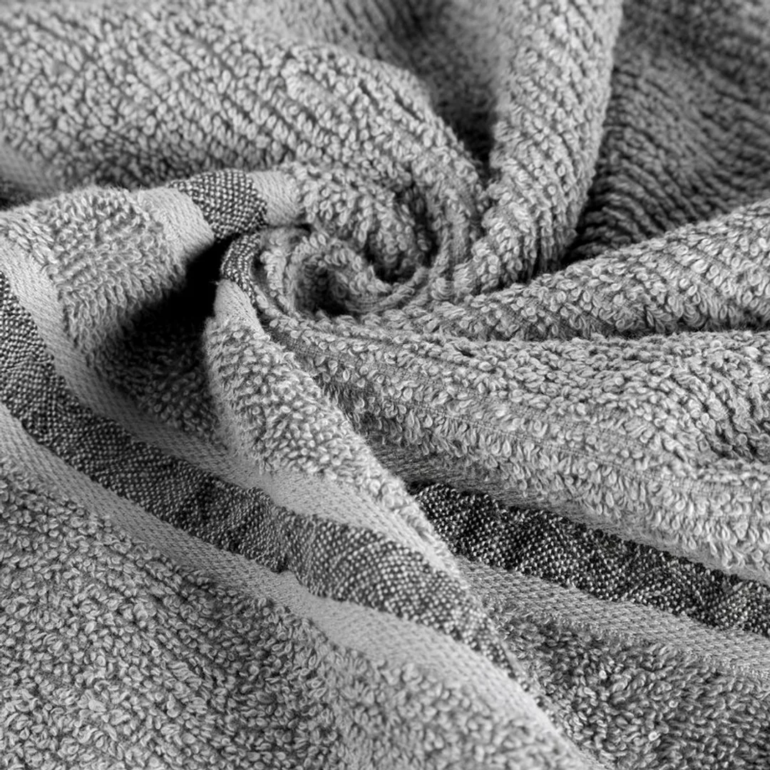 Ręcznik Dina 50x90 stalowy 05 welurowy z prostą bordiurą frotte 500 g/m2 Eurofirany — zdjęcie 3