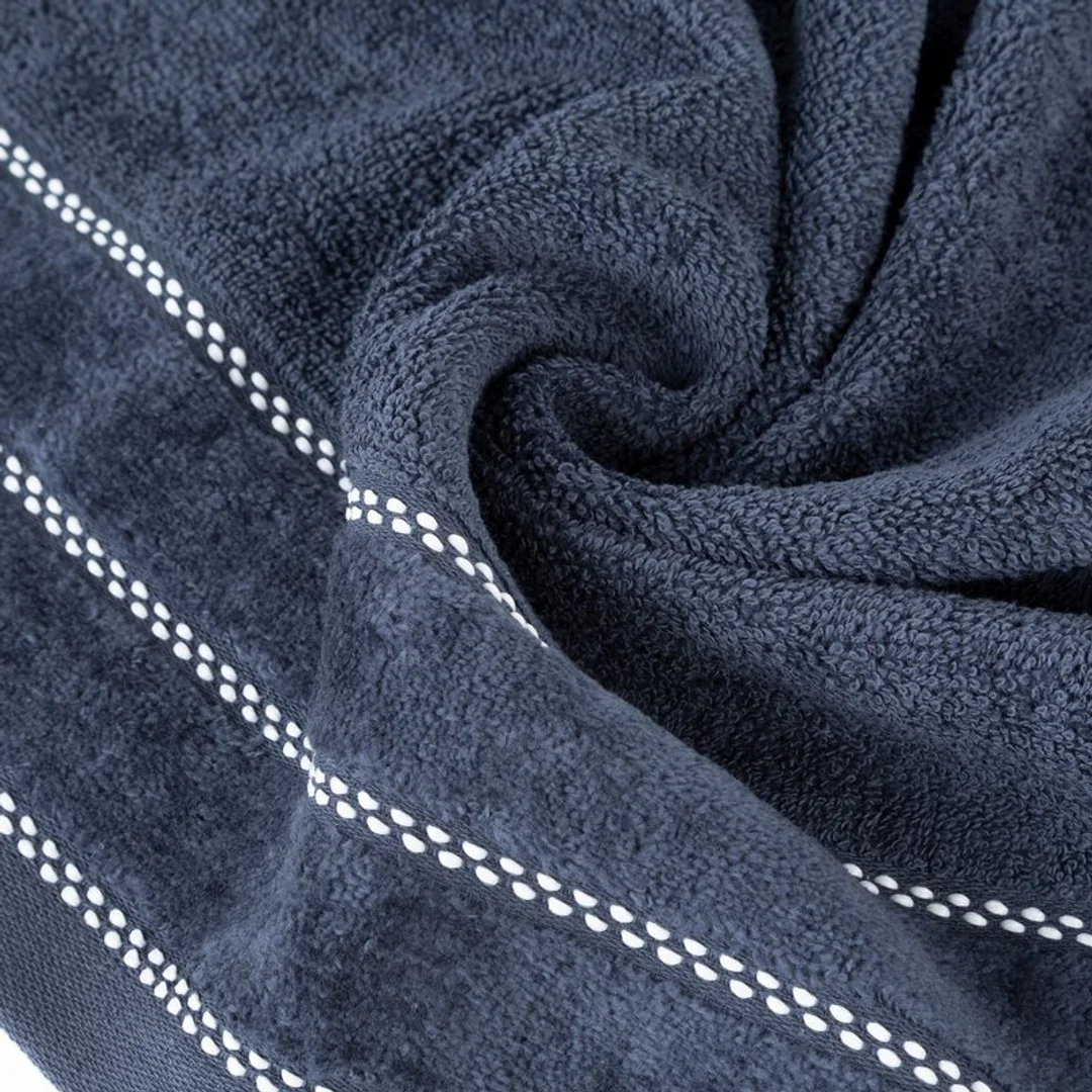 Ręcznik Dona 50x90 10 granatowy z welurową bordiurą frotte 500 g/m2 Eurofirany — zdjęcie 4
