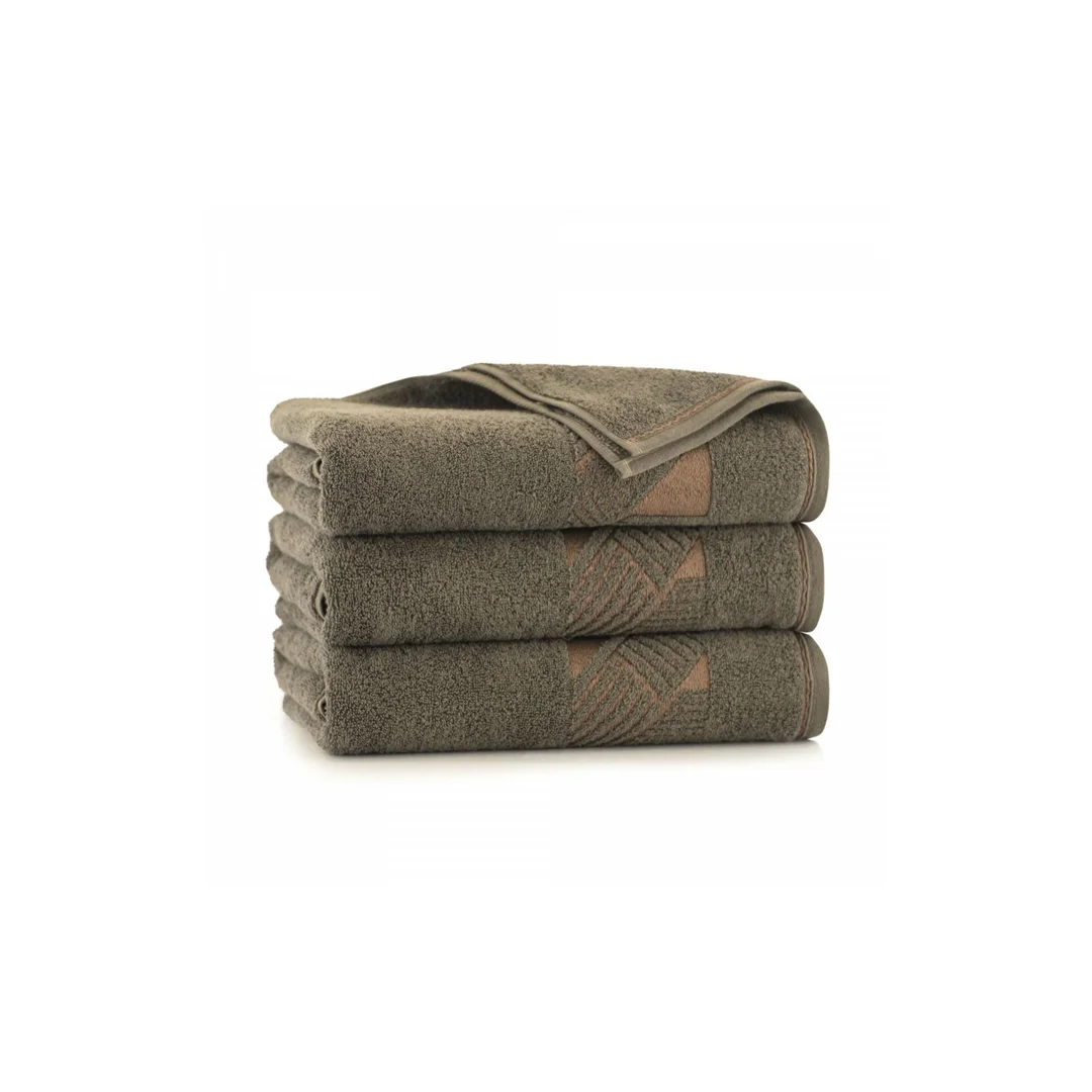 Ręcznik Enzo 70x140 beżowy ciemny 420 g/m2 005T Zwoltex 23 — zdjęcie 5