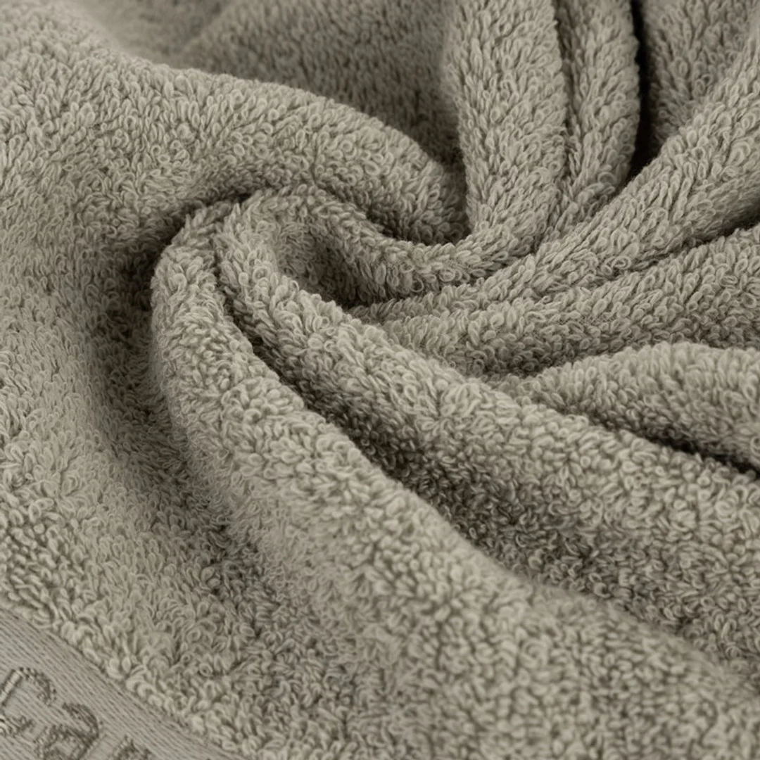 Ręcznik Evi 50x90 beżowy jasny 430g/m2 Pierre Cardin — zdjęcie 4