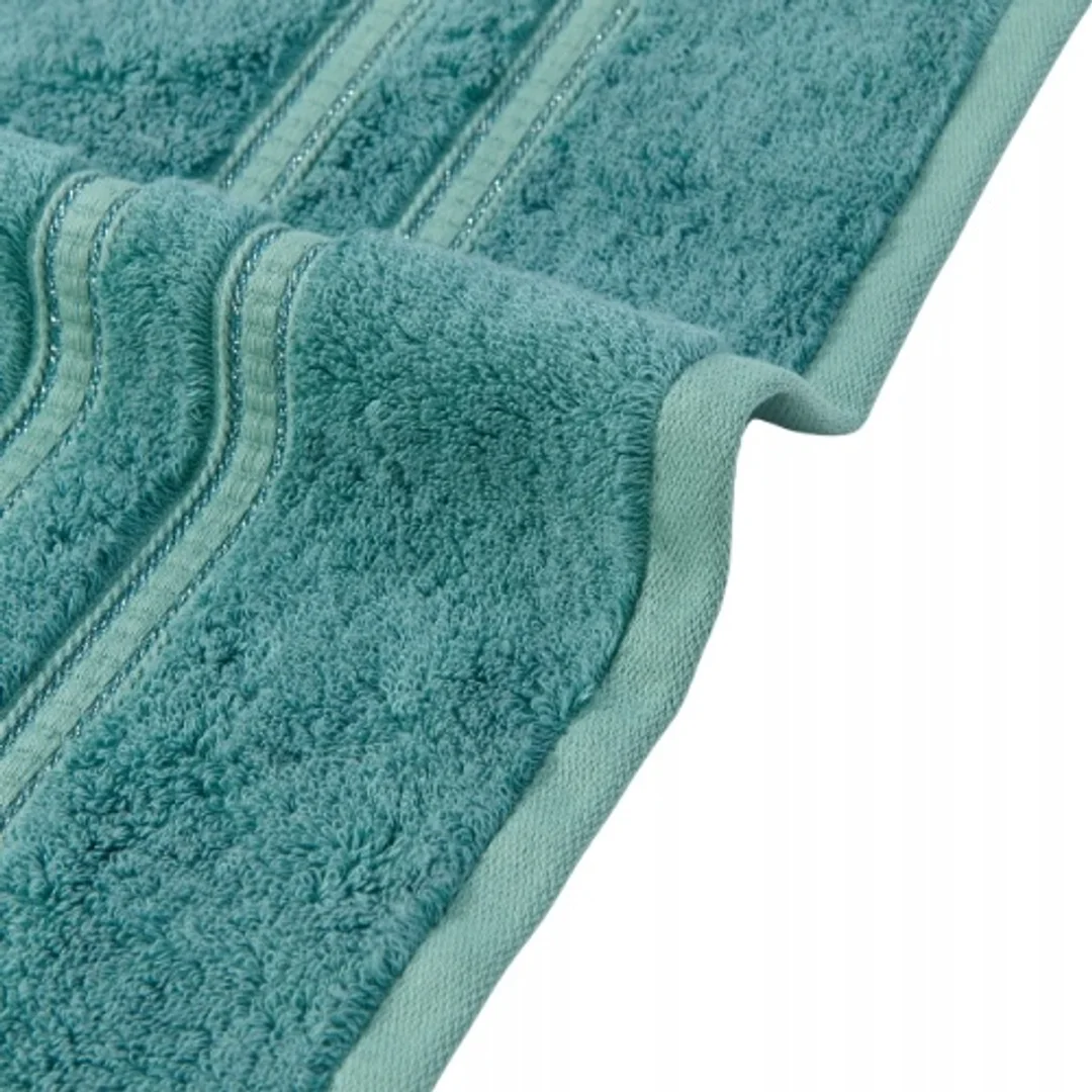 Ręcznik Harmony 30x30 eukaliptusowy ze srebrną bordiurą bambusowy 600 g/m2 — zdjęcie 4