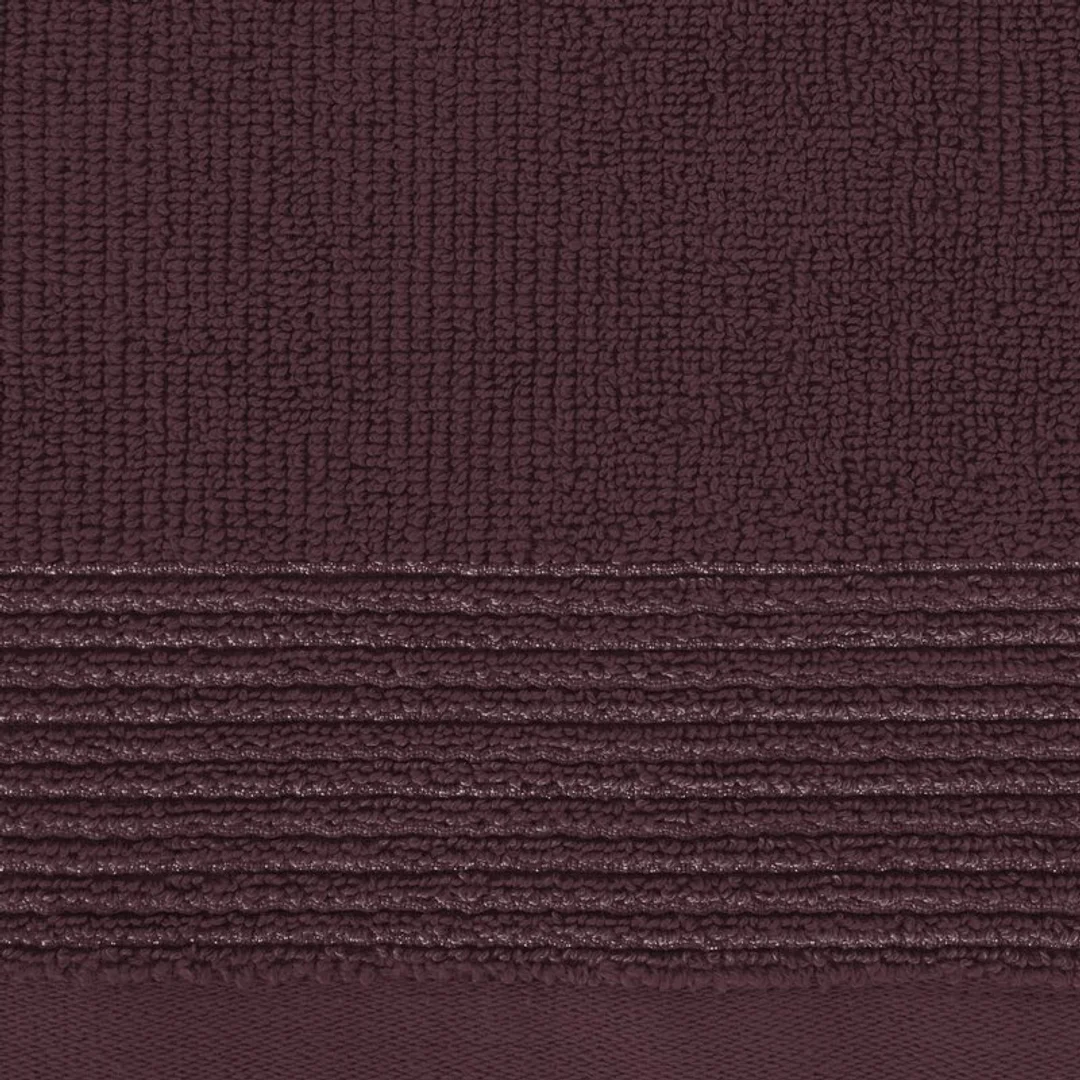 Ręcznik Lari 8 50x90 burgundowy z ozdobną bordiurą przetykaną błyszczącą nicią 500 g/m2 Eurofirany — zdjęcie 2