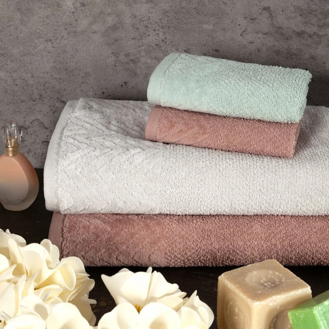 Ręcznik Loren 50x90 09 granatowy 500g/m2 frotte Eurofirany — zdjęcie 6