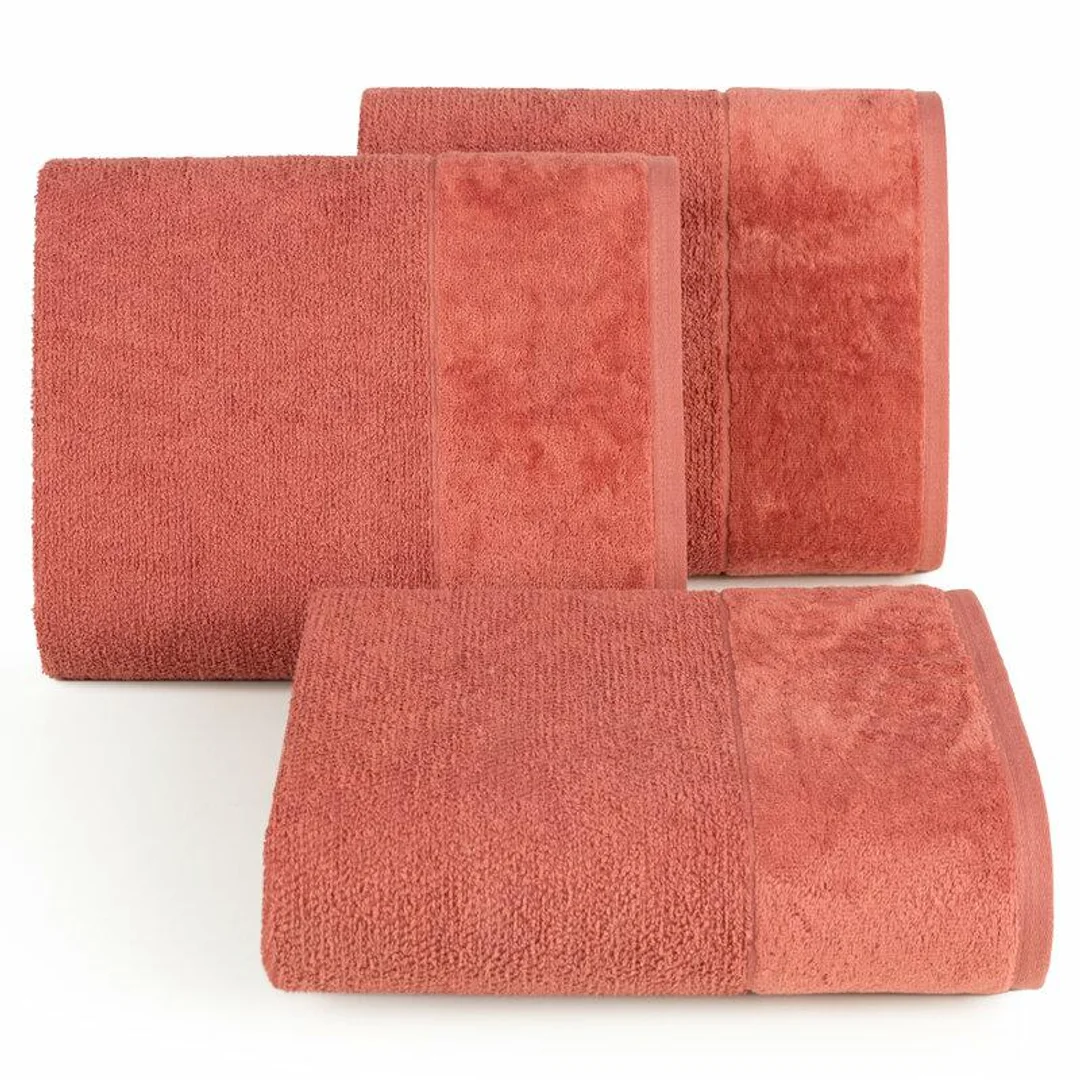 Ręcznik Lucy 50x90 marsala 500g/m2 Eurofirany — zdjęcie 4