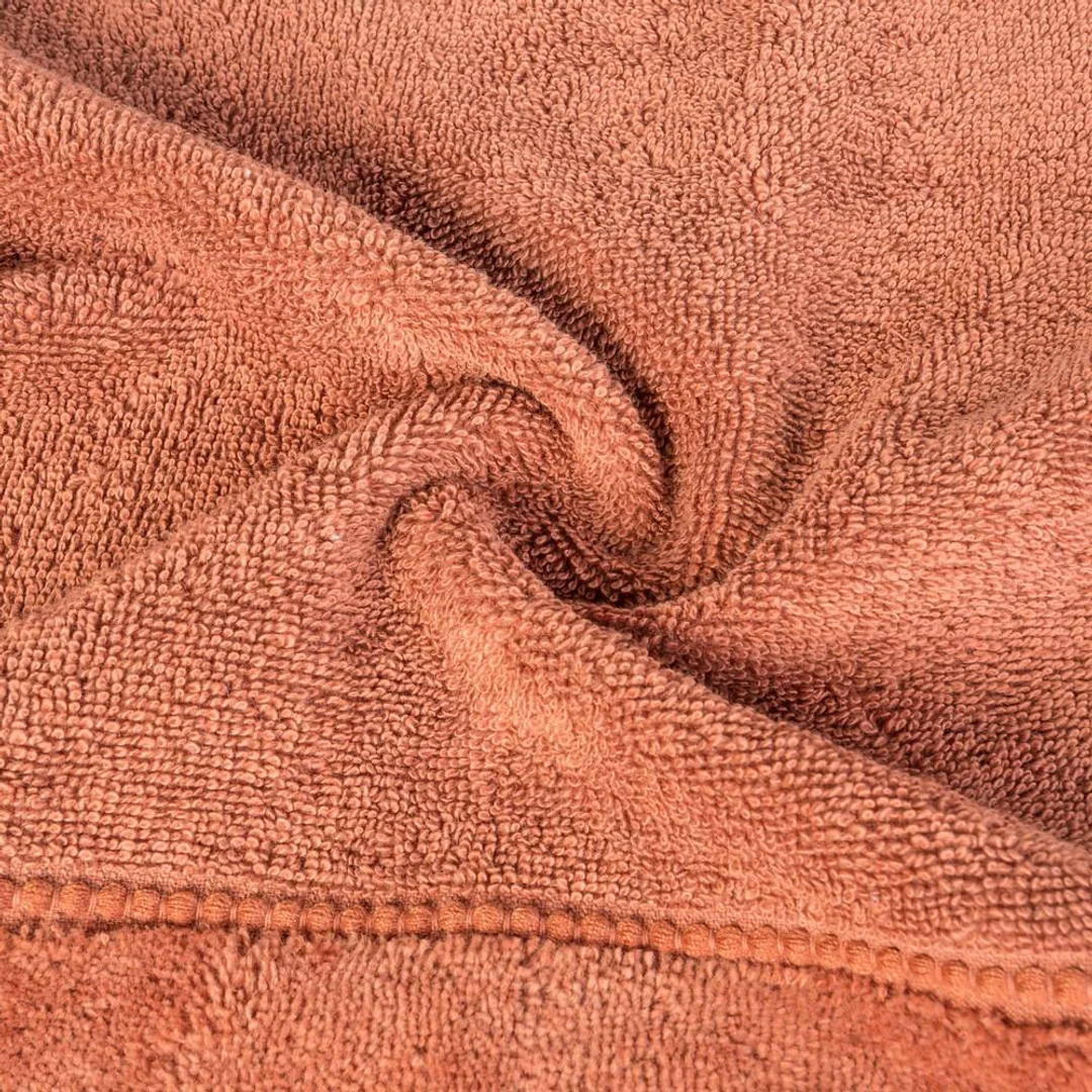 Ręcznik Mari 50x90 ceglasty 500g/m2 frotte Eurofirany — zdjęcie 2