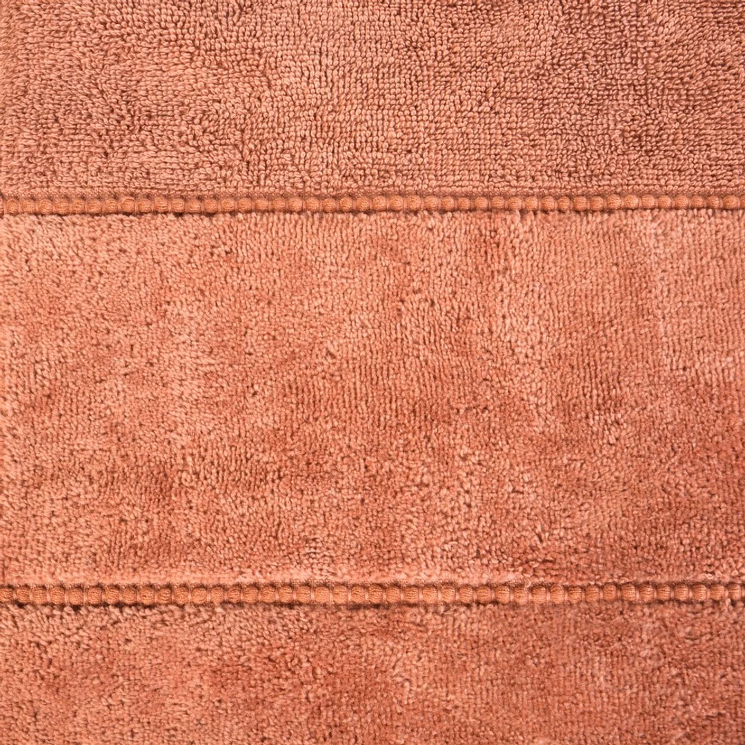Ręcznik Mari 70x140 ceglasty 500g/m2 frotte Eurofirany — zdjęcie 3