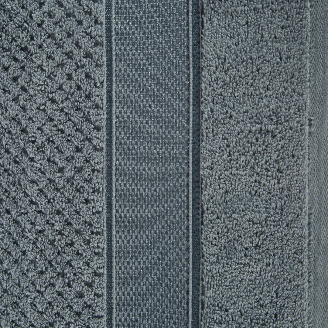 Ręcznik Milan 70x140 stalowy frotte 500g/m2 bawełniany z bordiurą przetykaną błyszczącą nicią Eurofirany — zdjęcie 3