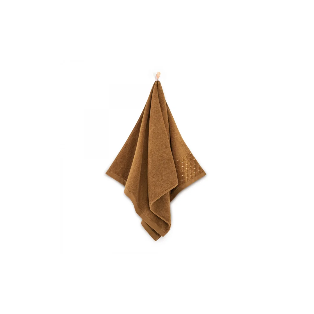 Ręcznik Oscar AB 50x100 brązowy jasny frotte 500 g/m2 Zwoltex — zdjęcie 3
