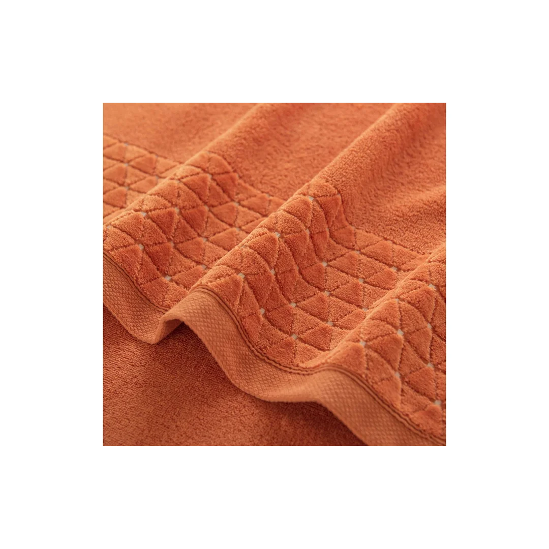 Ręcznik Oscar AB 70x140 miedziany jasny frotte 500 g/m2 Zwoltex — zdjęcie 3