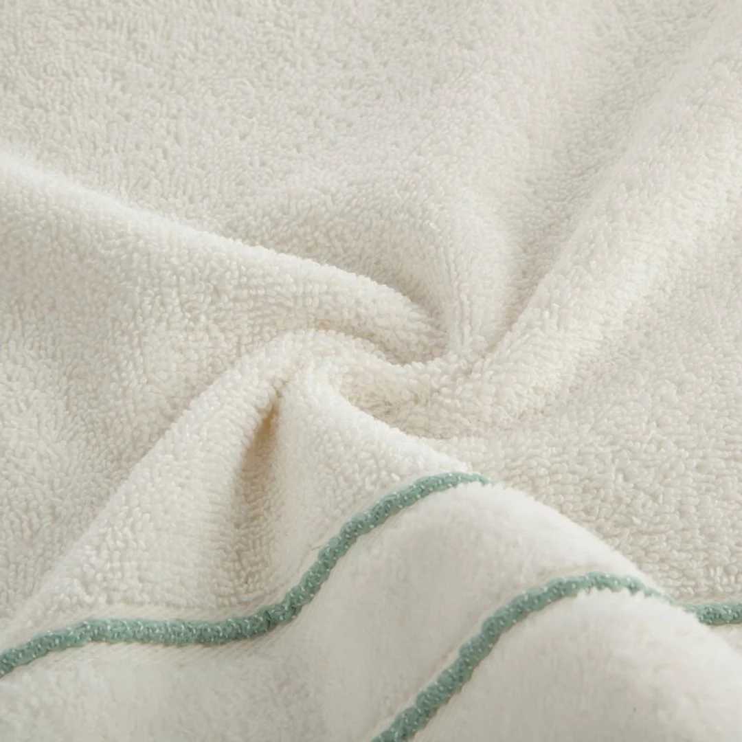 Ręcznik Sibel 50x90 01 kremowy z ozdobną bordiurą 500 g/m2 frotte Eurofirany — zdjęcie 3