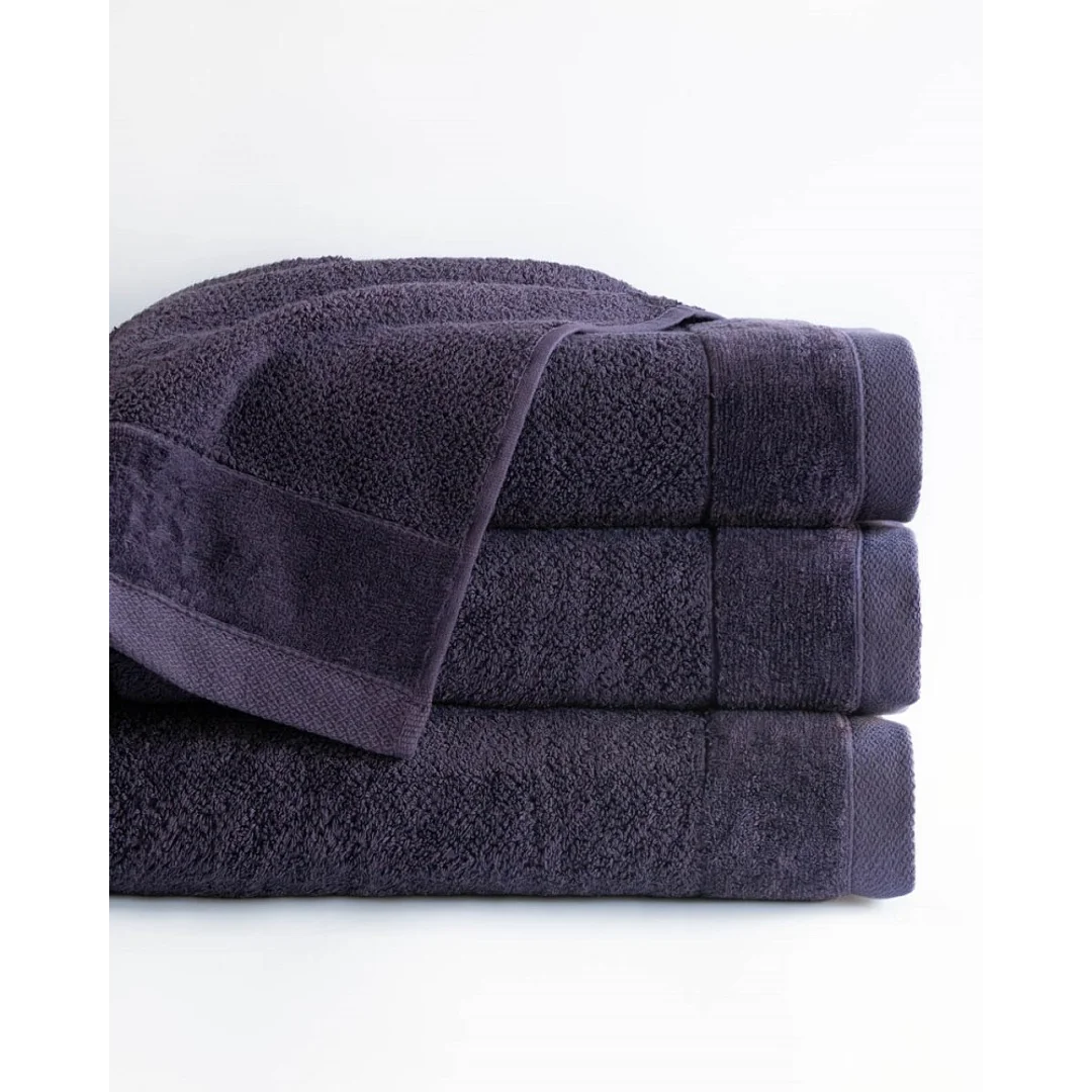 Ręcznik Vito 50x90 śliwkowy frotte bawełniany 550g/m2 — zdjęcie 2