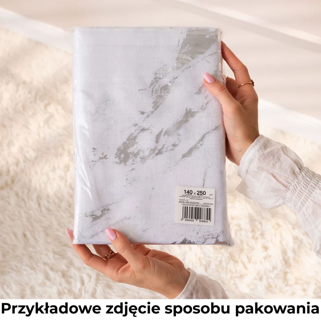Firana gotowa na złotych przelotkach 140x240 001 biały Woal — zdjęcie 5