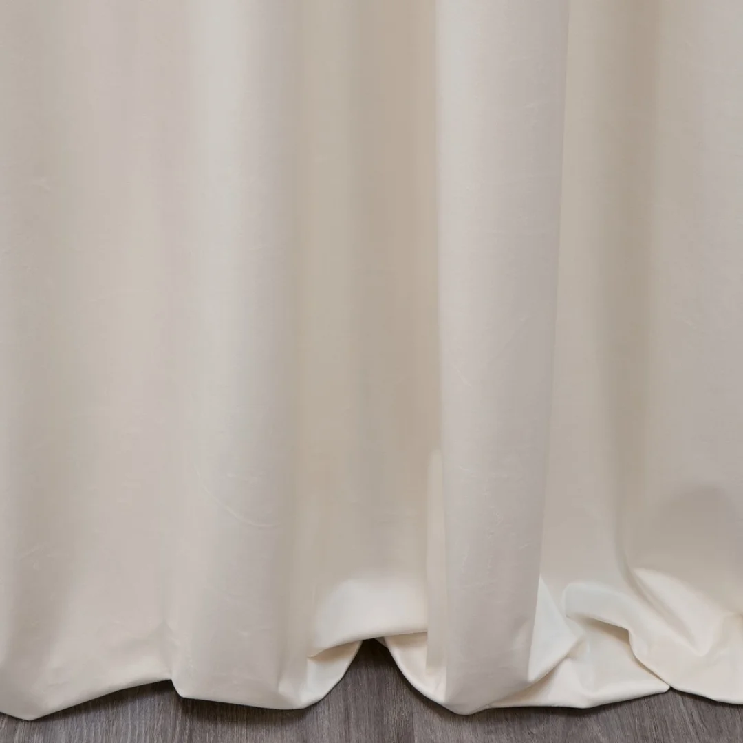 Zasłona 140x270 Sibel beżowa welurowa gotowa na taśmie Pierre Cardin — zdjęcie 5