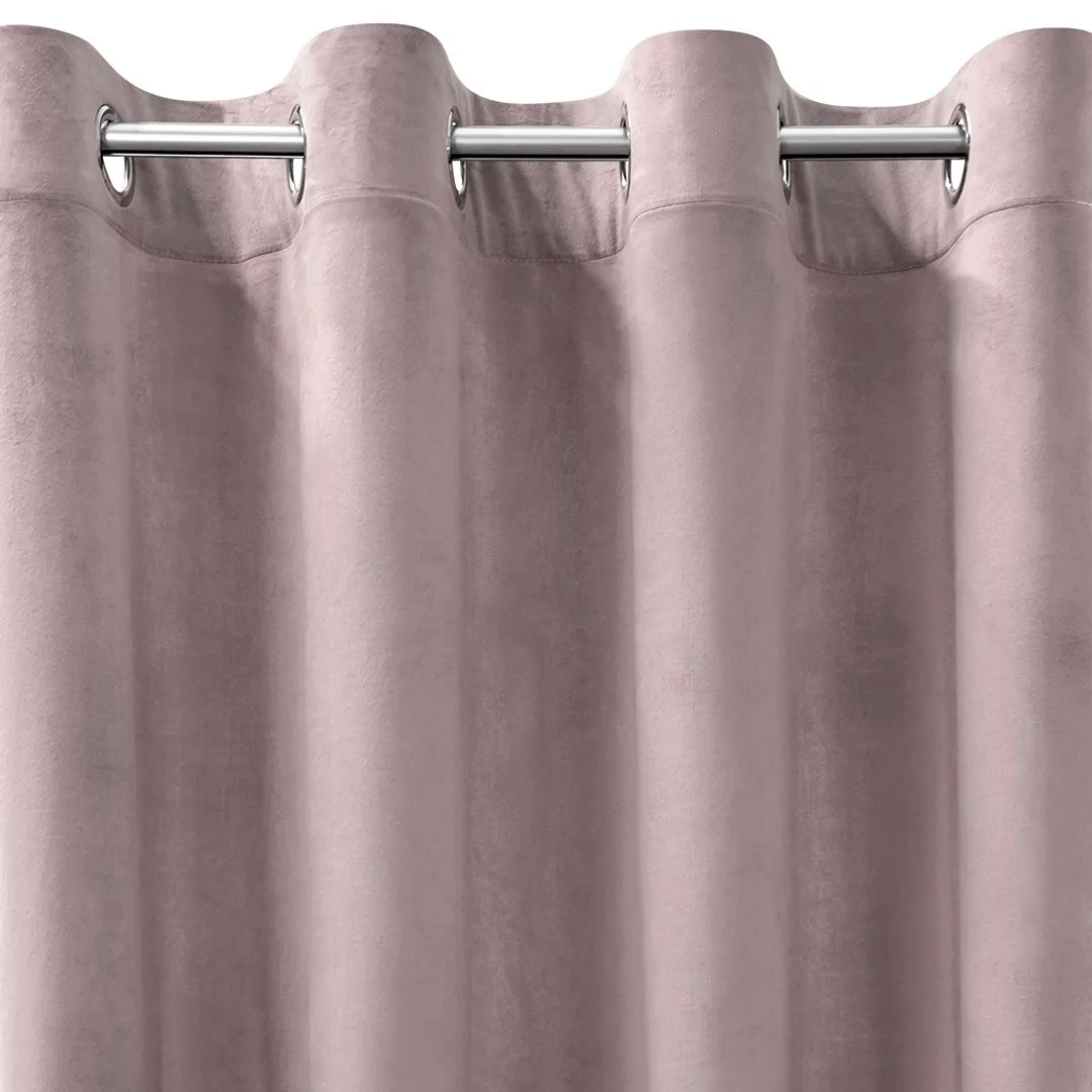 Zasłona gotowa na przelotkach 140x250 pudrowa różowa welurowa Rosa — zdjęcie 5