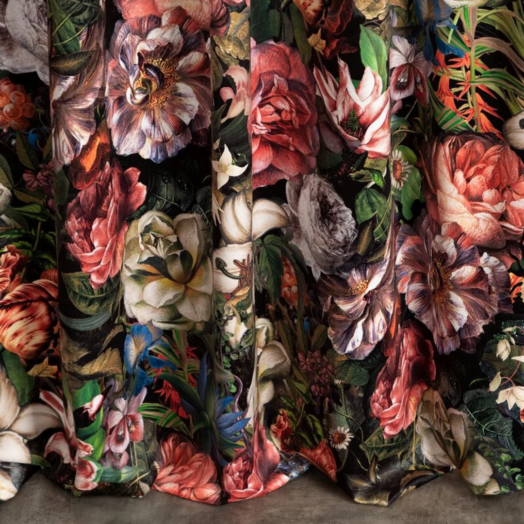 Zasłona gotowa peonia na taśmie 140x270 cm bordowy — zdjęcie 5